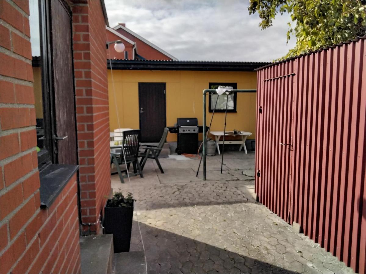 Bo I Trelleborg Appartement Buitenkant foto