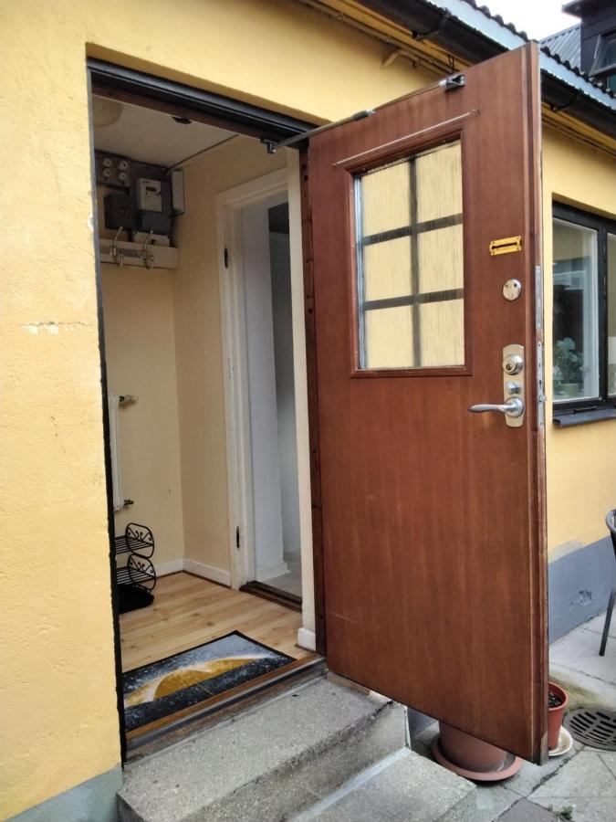 Bo I Trelleborg Appartement Buitenkant foto